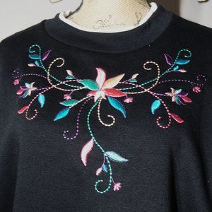 BLAIR Embroidered Colorful Rainbow Floral Flowers Pullover Crewneck Sweatshirt